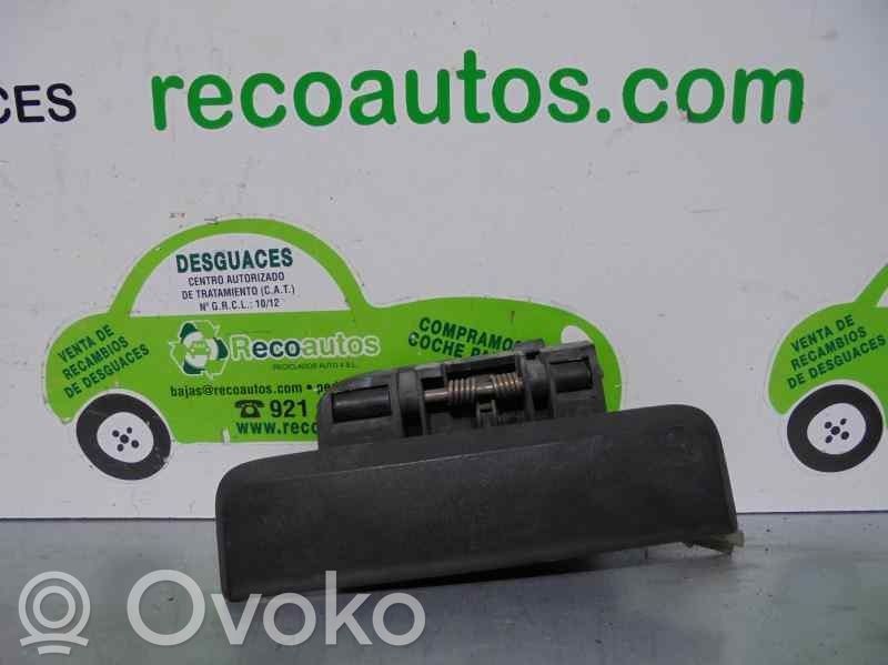 Peugeot 106 Manecilla externa puerta trasera 