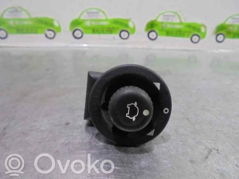 Interruptor del espejo lateral   93BG17B676BB
