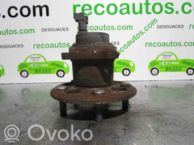 Toyota Previa (XR30, XR40) II Fuso a snodo con mozzo ruota posteriore