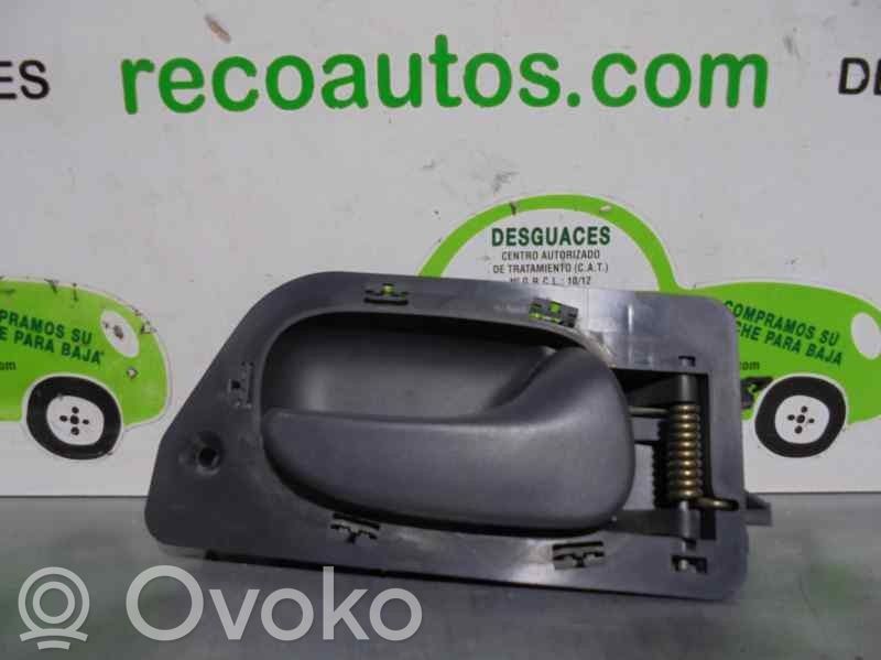 Renault Laguna I Maniglia interna per portiera anteriore 