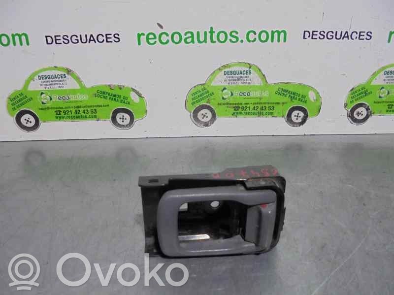 Nissan Serena Manecilla interna puerta delantera 