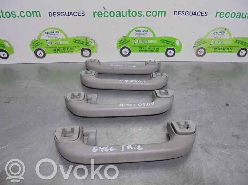 Honda Civic Manecilla interna puerta delantera 