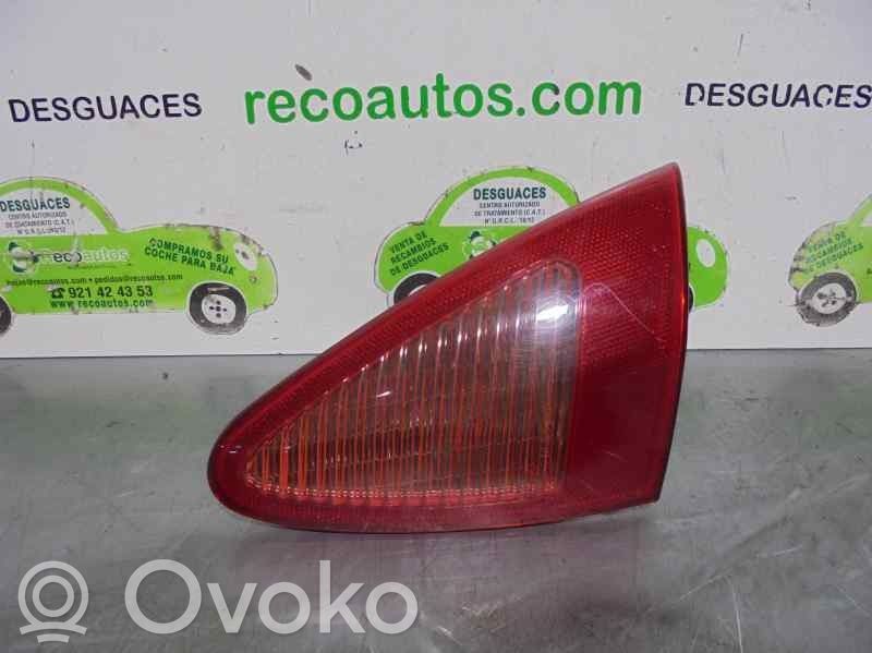 Alfa Romeo 147 Lampă spate în caroserie