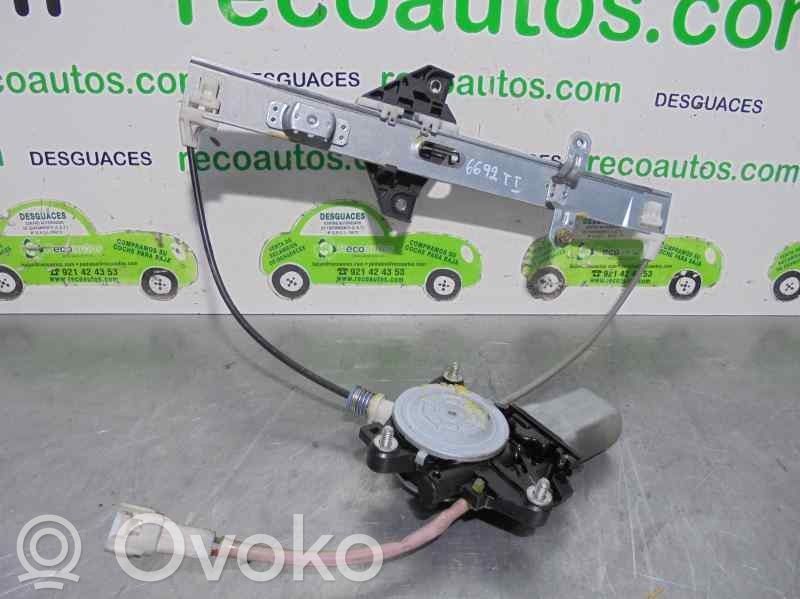 Suzuki Liana Meccanismo di sollevamento del finestrino posteriore senza motorino