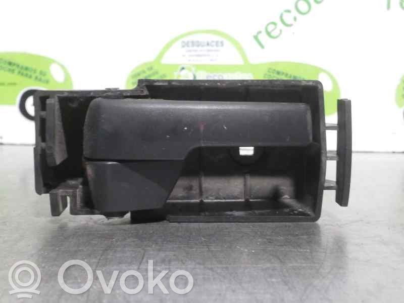 Ford Tourneo Manecilla interna puerta delantera 
