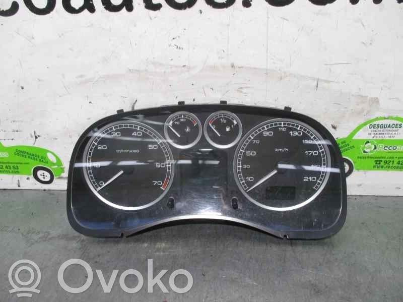 Peugeot 307 Speedometer (instrument cluster) 