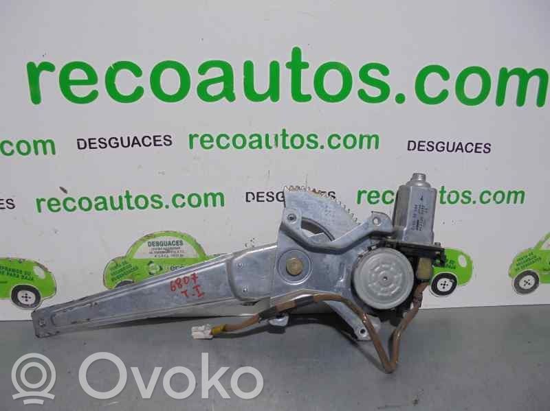 Mazda Premacy Meccanismo di sollevamento del finestrino posteriore senza motorino