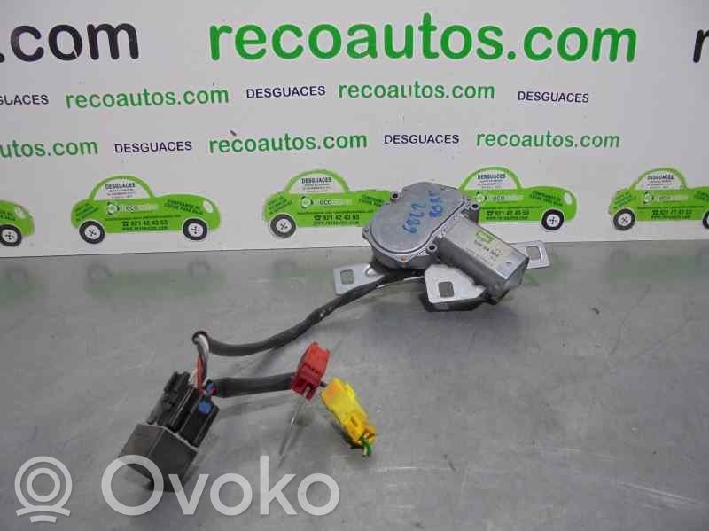 Peugeot 106 Rear window wiper motor 