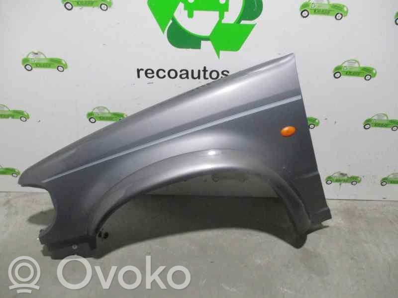 Sparnas   3017680,GRIS,5PUERTAS