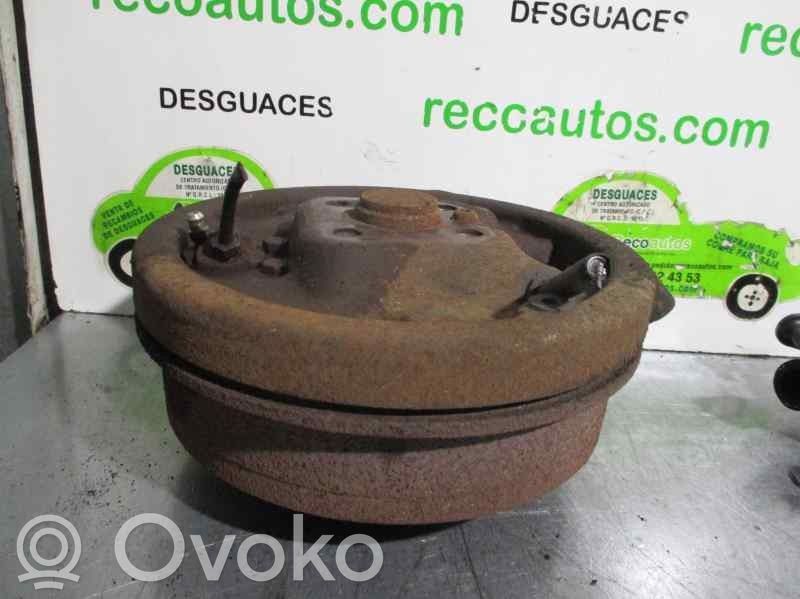 Renault 21 Achsschenkel hinten 