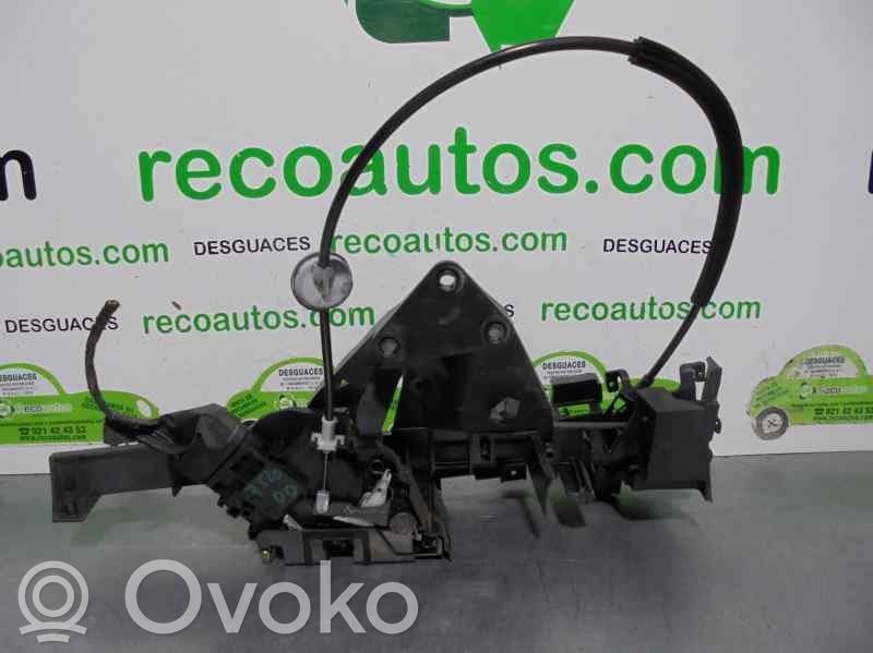 Ford Focus Front door lock 