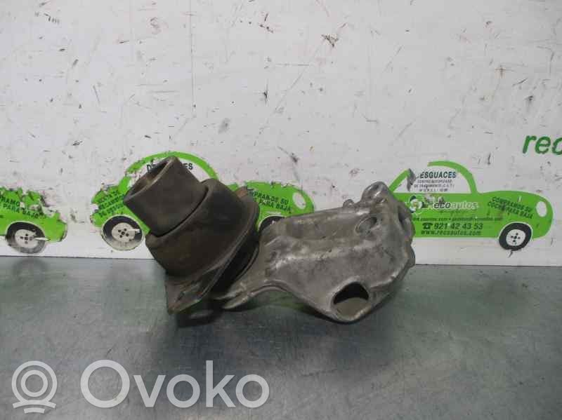 Citroen C5 Engine mount bracket 