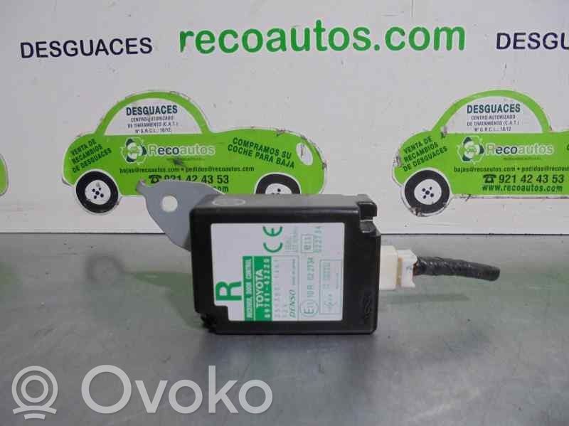 Toyota RAV 4 (XA30) Unidad de control de puerta