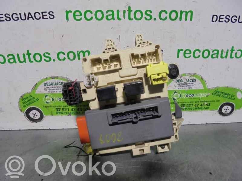 Toyota Corolla E110 Fuse box set 