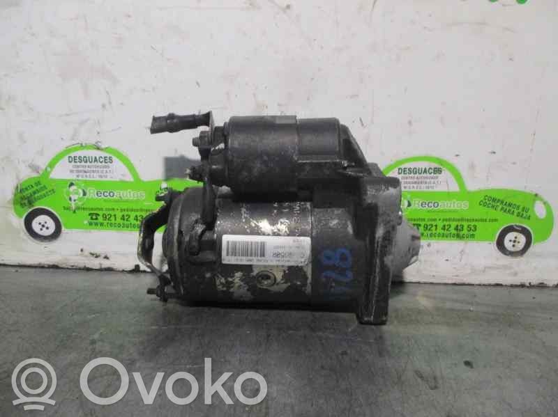 Renault Clio I Starteris 