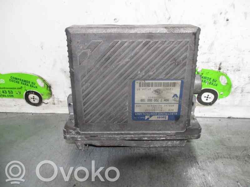 Sterownik / Moduł ECU   7700868189,R0480005F,LUCAS