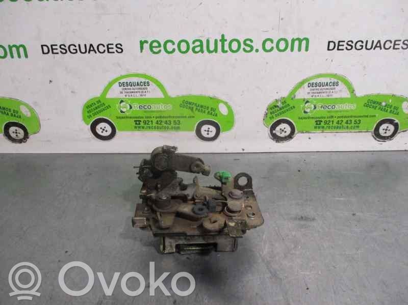 Daewoo Nexia Priekšpusē slēdzene 