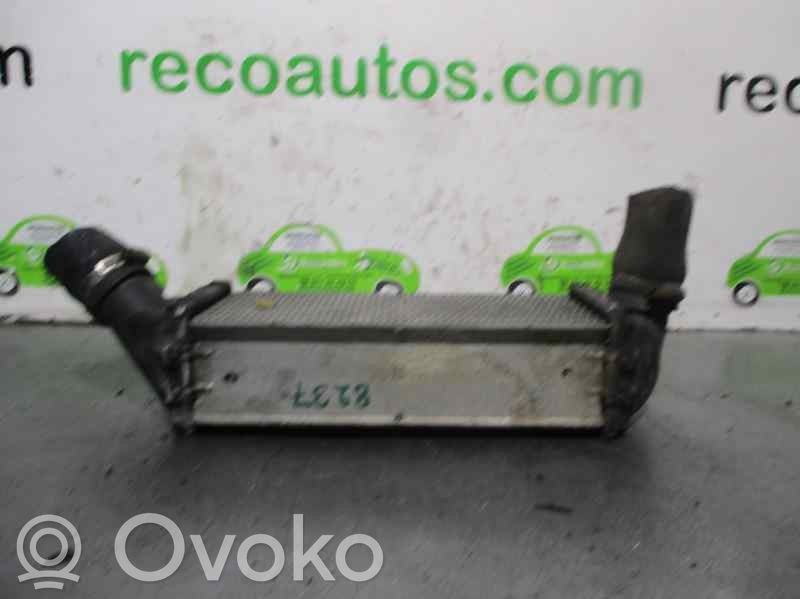 Opel Astra F Interkūlerio radiatorius 
