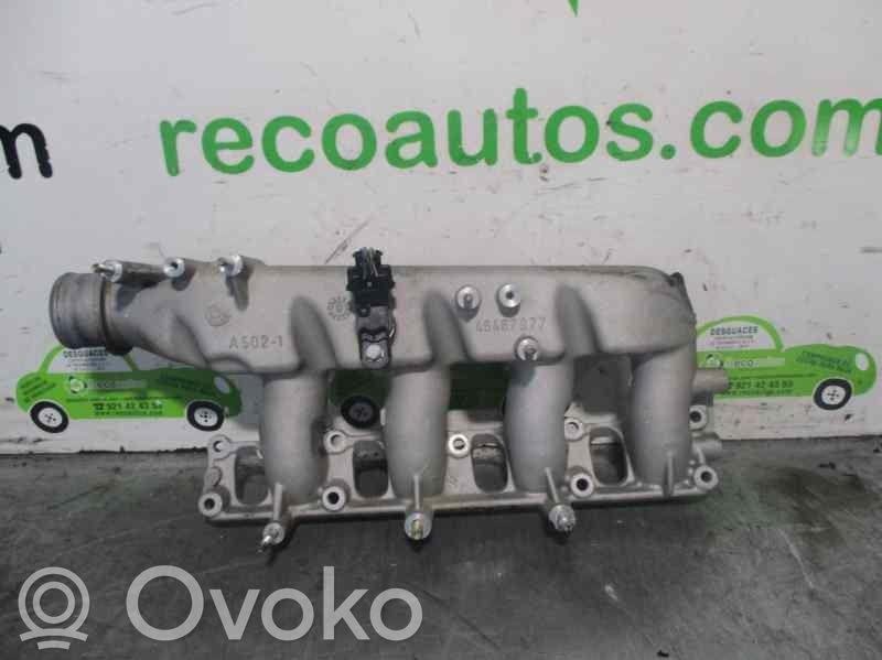 Fiat Multipla Colector de admisión 