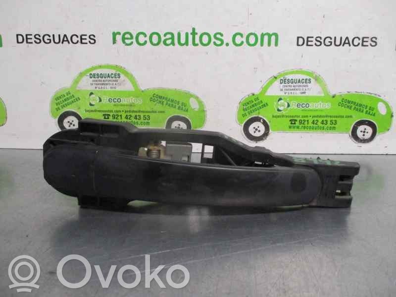 Manecilla externa puerta trasera   5P0839886A