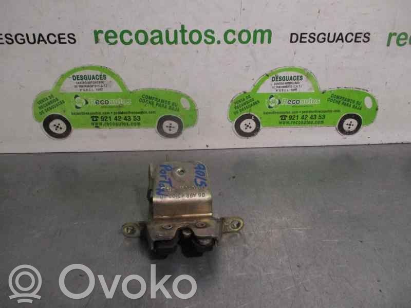 Zamek klapy tylnej bagażnika   86ABB43102AD,5PUERTAS