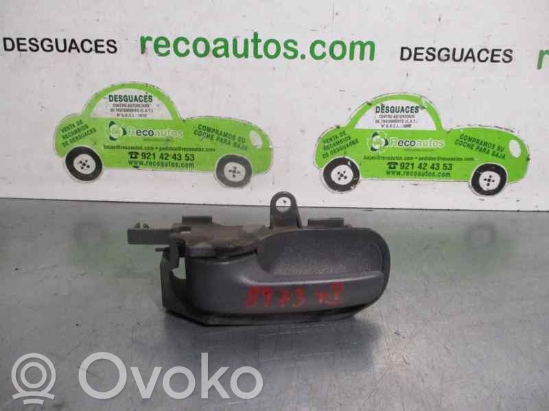 Peugeot 107 Maniglia interna per portiera posteriore 