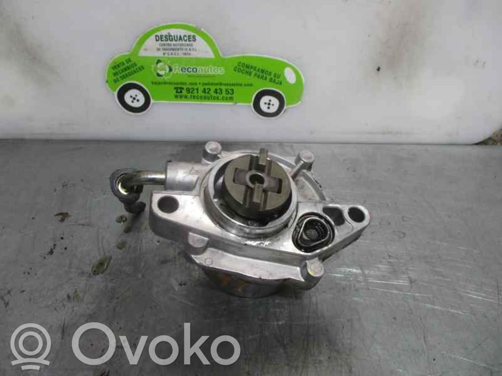 Peugeot 206 Vacuum pump 