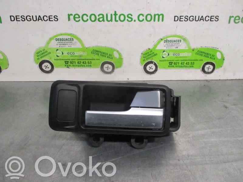Manecilla interna puerta trasera   3M51R22600BB