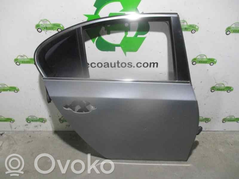 Puerta trasera   41527202342,GRIS,4PUERTAS
