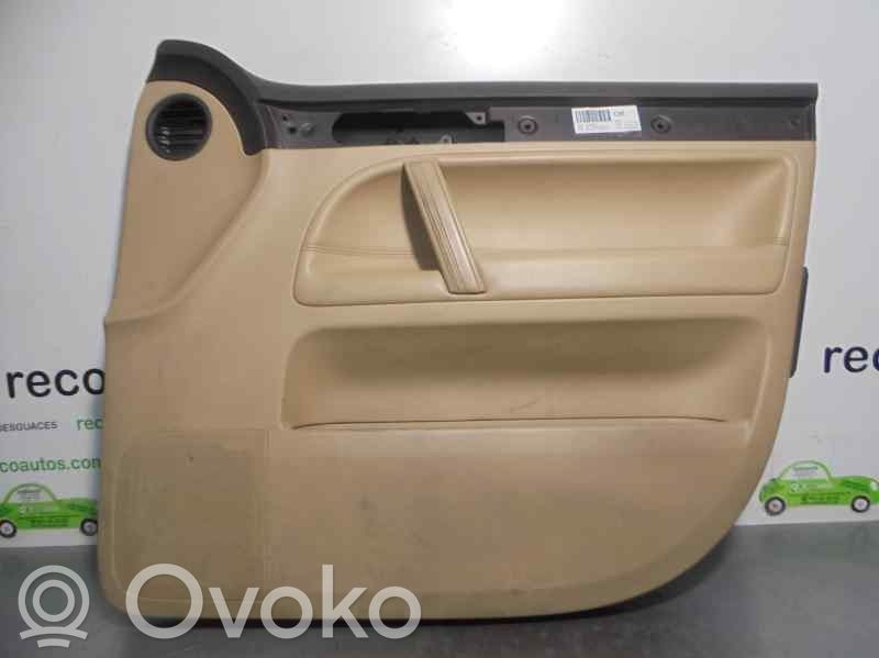 Volkswagen Touareg I Rivestimento del pannello della portiera anteriore