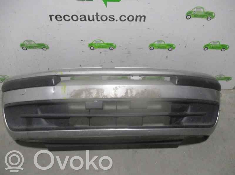 Fiat Punto (188) Parachoques delantero 