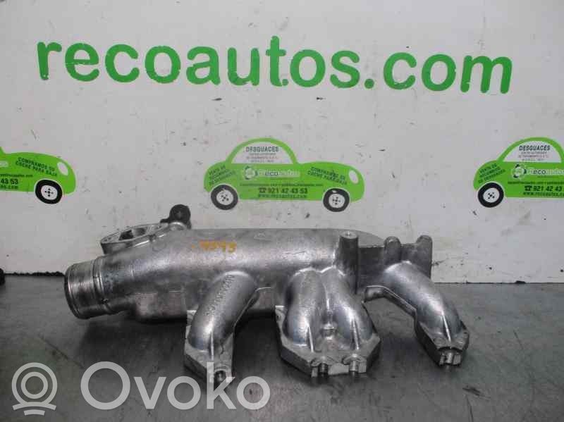 Mitsubishi Carisma Colector de admisión 