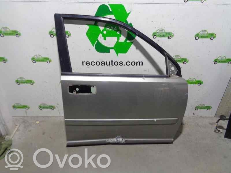 Nissan X-Trail T30 Portiera anteriore 