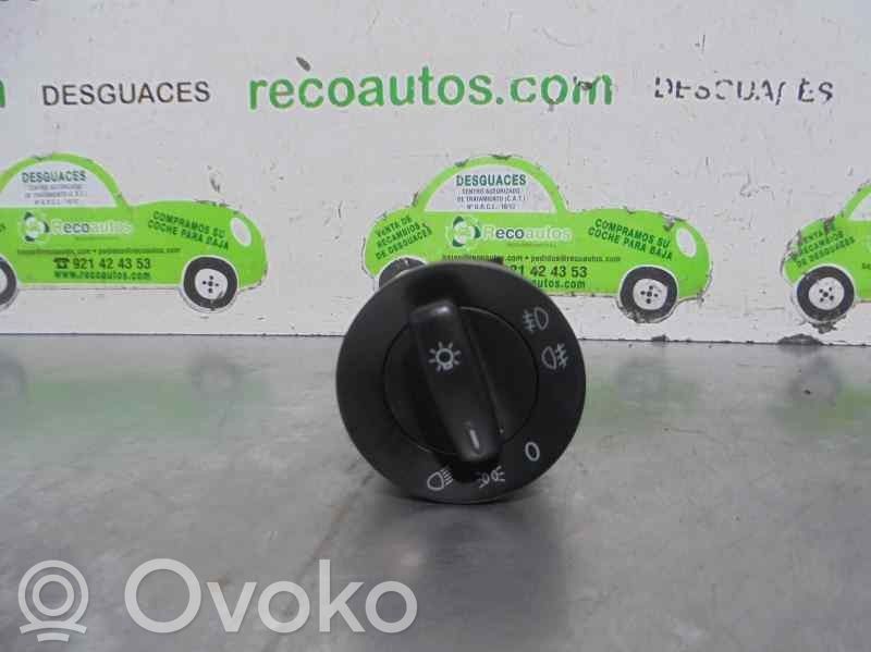 Volkswagen Jetta V Interruptor de control del panel de luces 