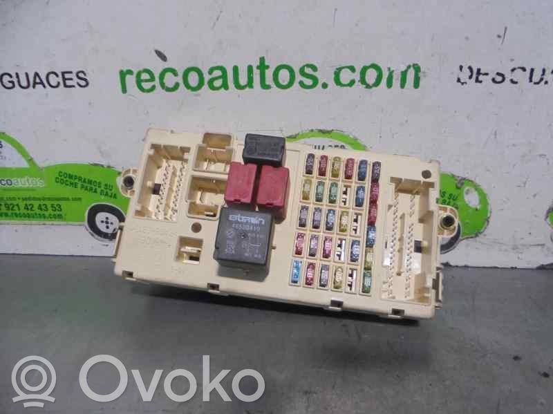 Opel Astra G Saugiklių dėžė (komplektas) 