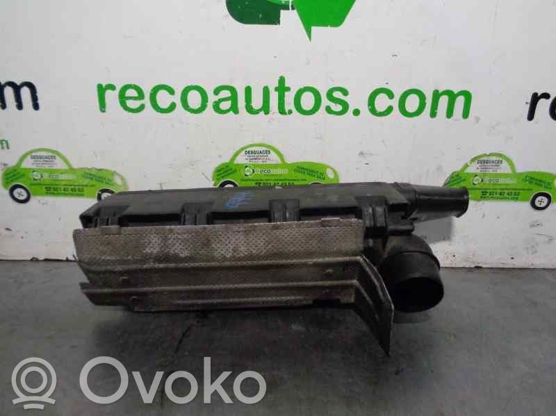 Air filter box
