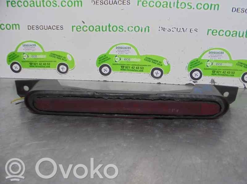 Ford Focus Third/center stoplight 
