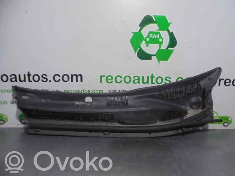 Toyota RAV 4 (XA20) Tuulilasin lista 