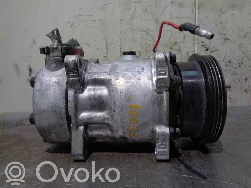 Renault Clio I Klimakompressor Pumpe 