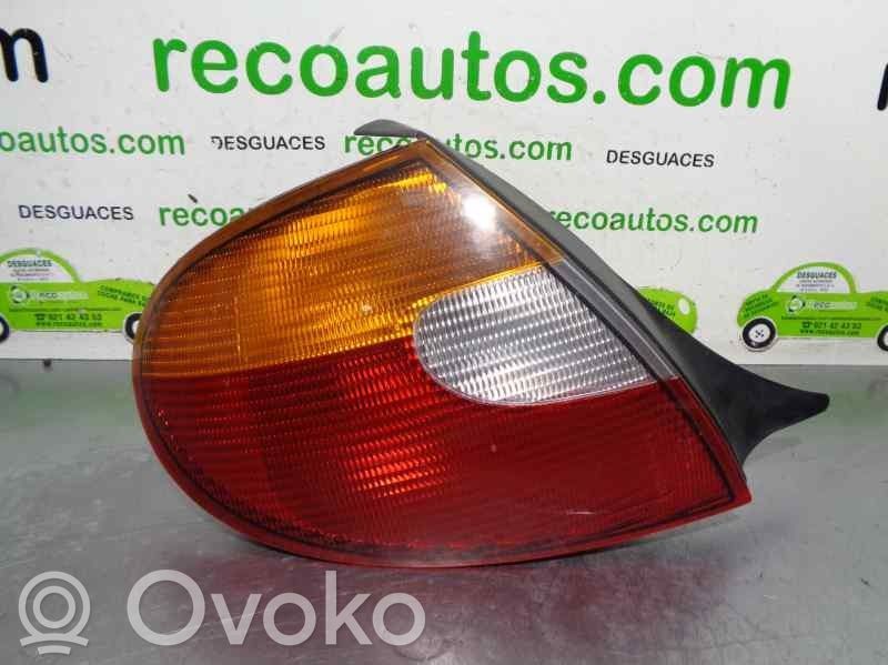 Chrysler Neon I Lampa tylna 