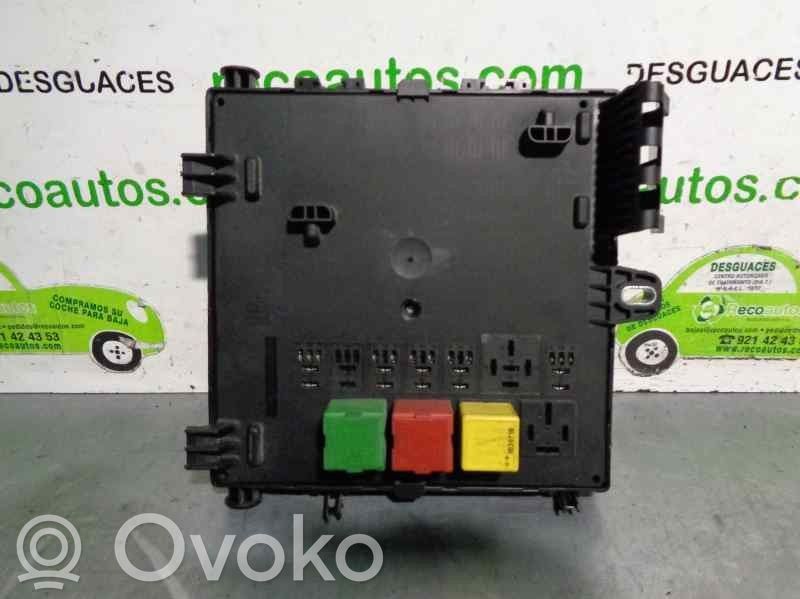Opel Vectra C Drošinātāju kaste (komplekts) 