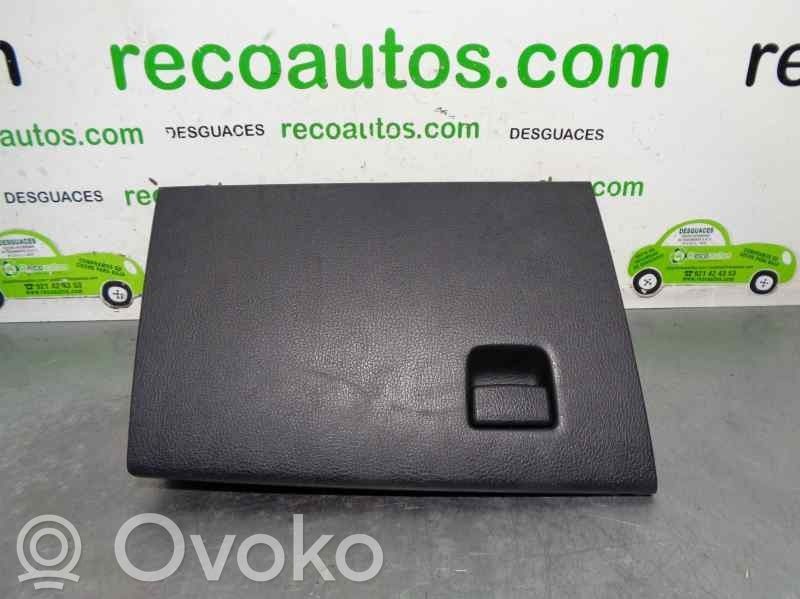 Mazda 2 Glove box 