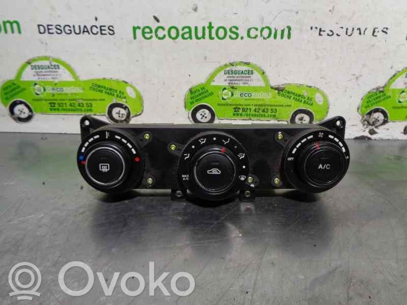 KIA Ceed Air conditioner control unit module 