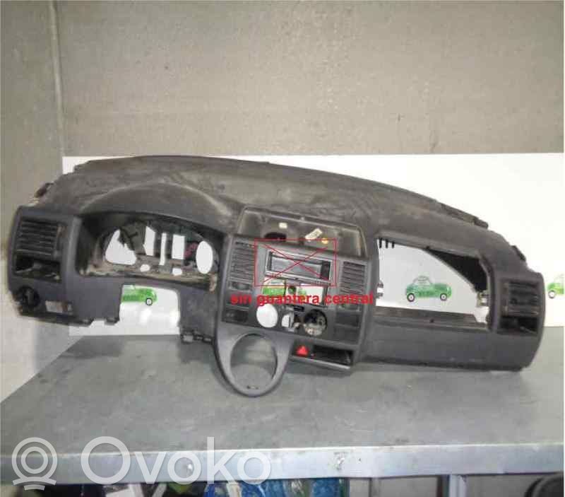Volkswagen Transporter - Caravelle T5 Tableau de bord 