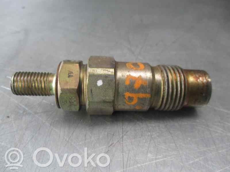 Nissan Almera Injektor Einspritzdüse 