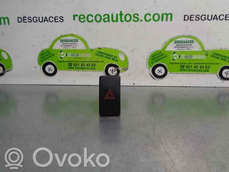 Toyota Avensis T250 Interruttore luci di emergenza 