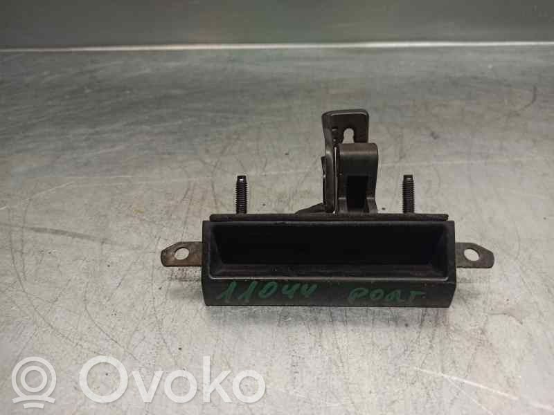 Subaru Legacy Manecilla externa puerta trasera 