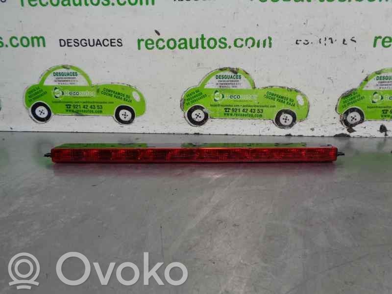 Dritte Bremsleuchte   0046794643