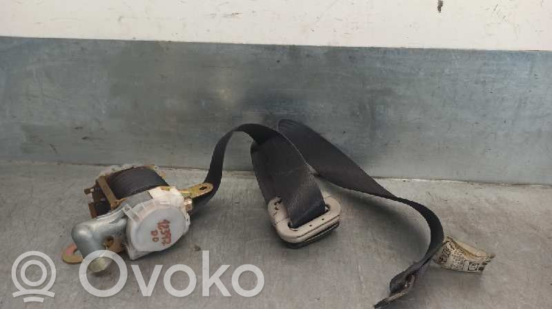 Toyota Corolla E110 Cinturón delantero 