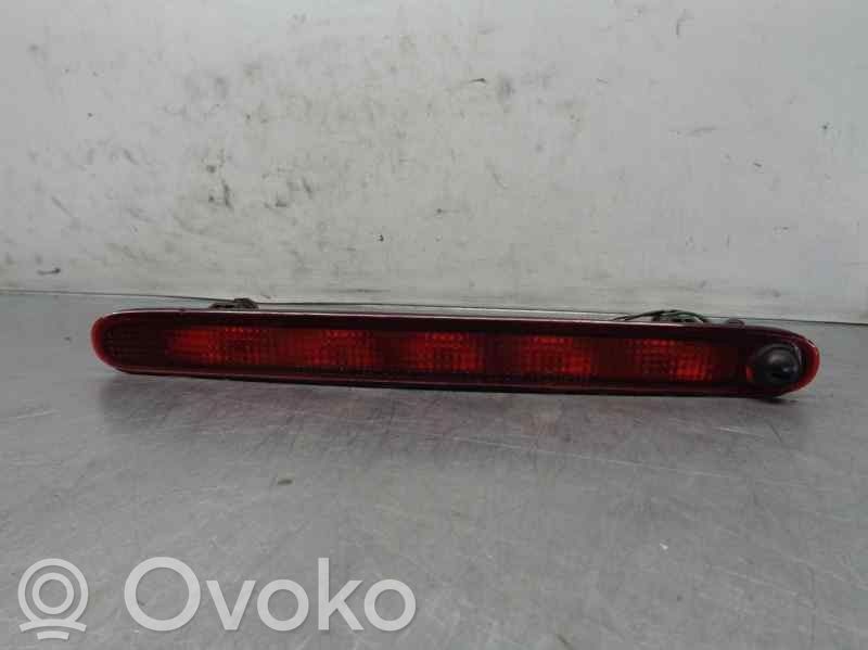 Suzuki Swift I Third/center stoplight 